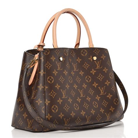 Montaigne Louis Vuitton 